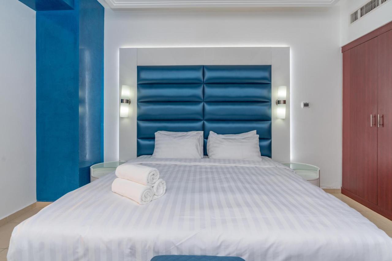 Elan Rimal 5 Suits Dubai Exterior photo